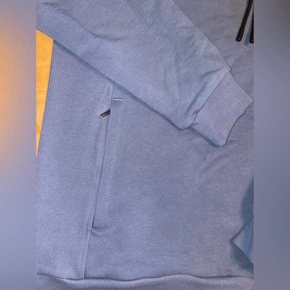 Fabletics Hoodie - Picture 2 of 5